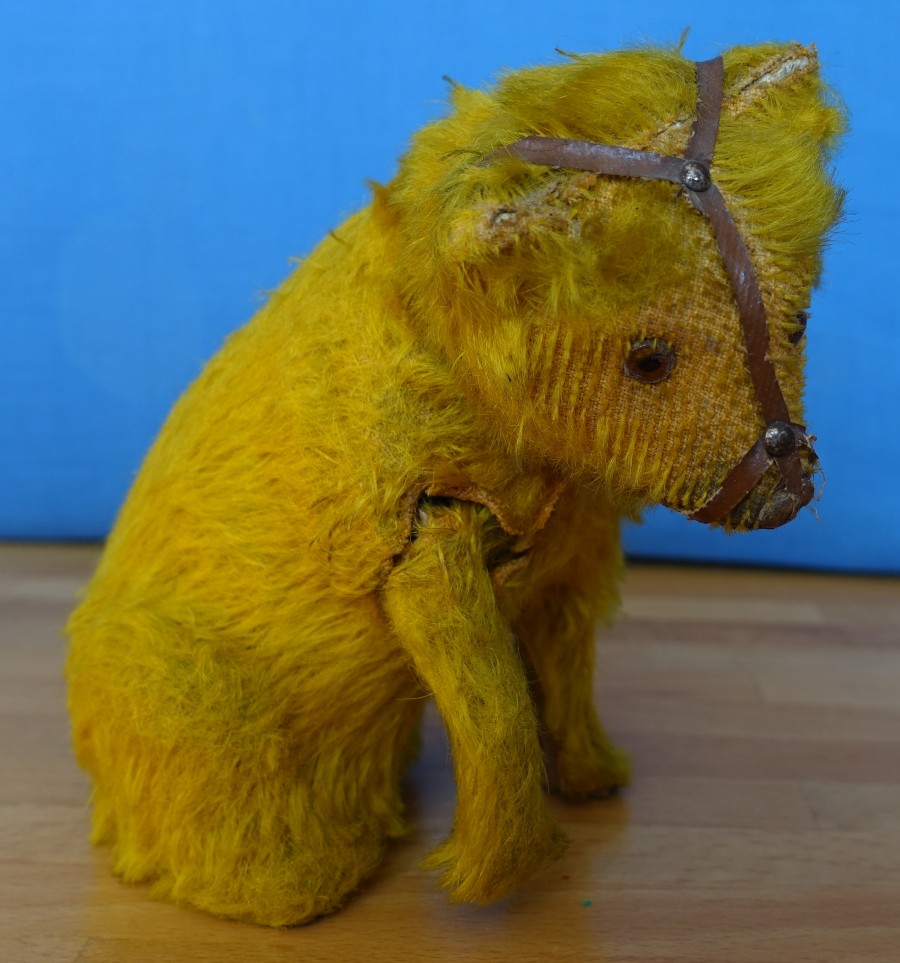 Ursels Teddy von 1932 - hat die Flucht berlebt